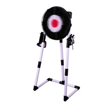 Kastespil med økse og kastestjerne